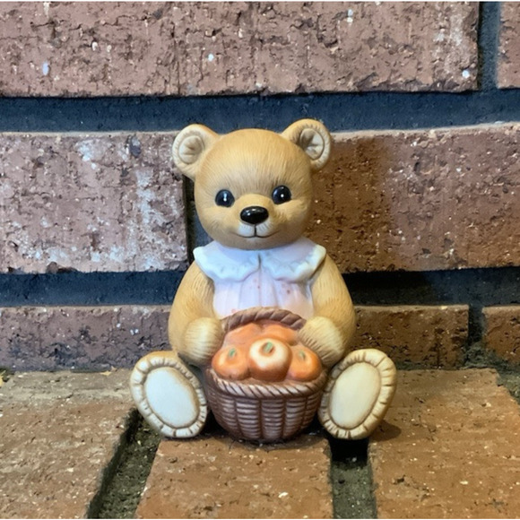 HOMCO 1405 Apples & 1405 Honey Bears 4" Tall Figurines - Picture 4 of 5